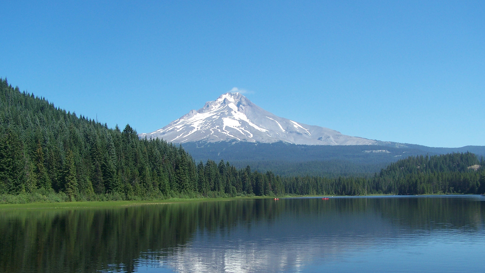 A pristine view of Mt. Hood on a sunny day from Mirror Lake