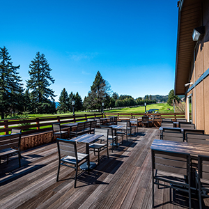 Elk Ridge Restaurant provides casual dining with a full bar at Elk Ridge Golf Course in Carson, Washington